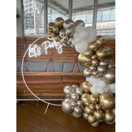 Let's Party with Chrome Gold with Champagne & White Balloon Garland